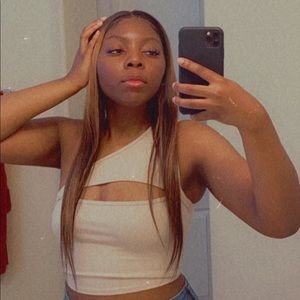 Meet your Posher, Alaysia